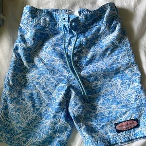 Vineyard vines tarpon boys swim trunk